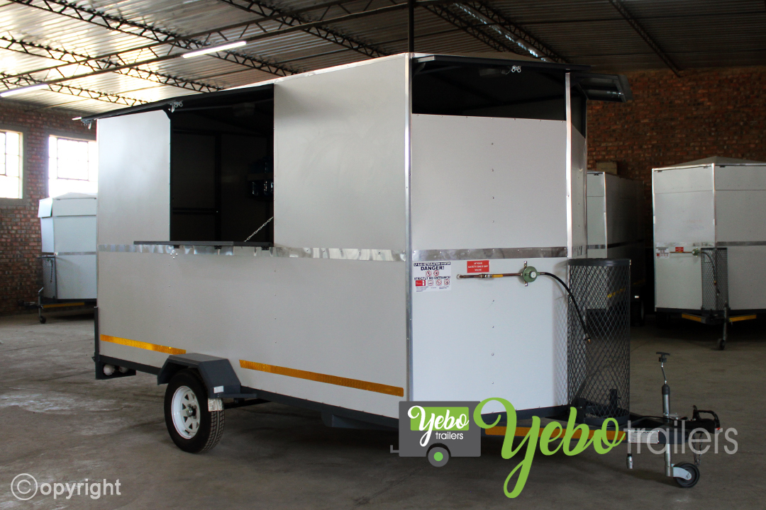 4m to 4.4m Mobile Food Trailer